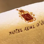 Real D 호텔