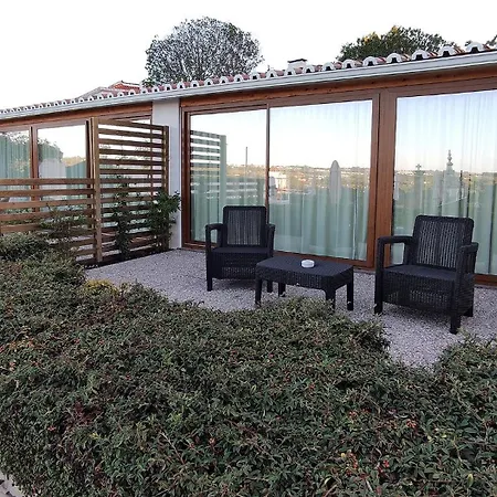 Real D Ξενοδοχείο