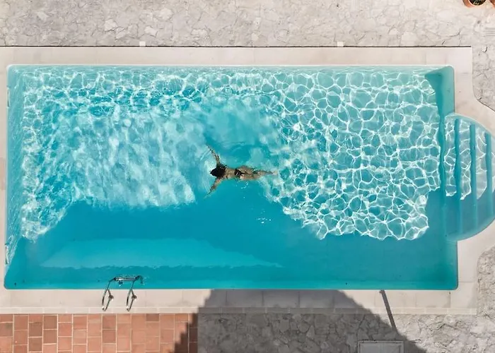 Real D Ξενοδοχείο