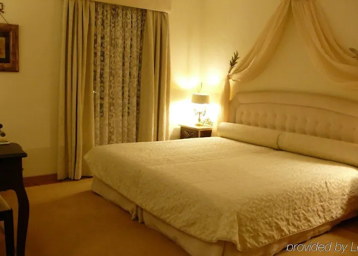 Real D Ξενοδοχείο 4*